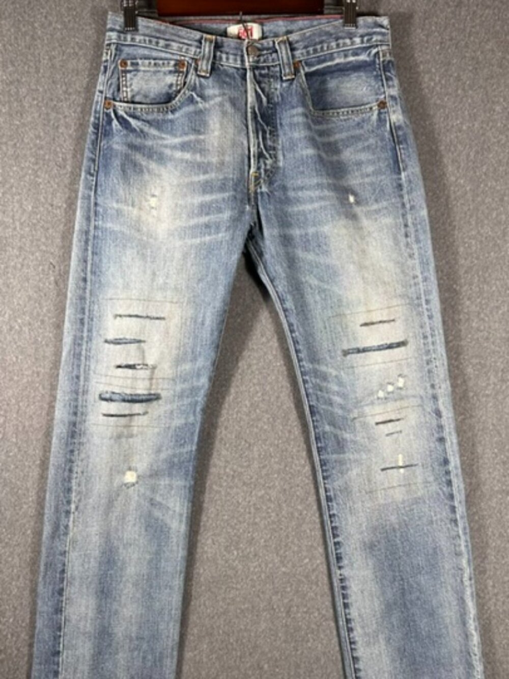 Levi's 501 Straight Leg Button Fly Unisex Sz 31x32 Y2K Distressed Red Inner